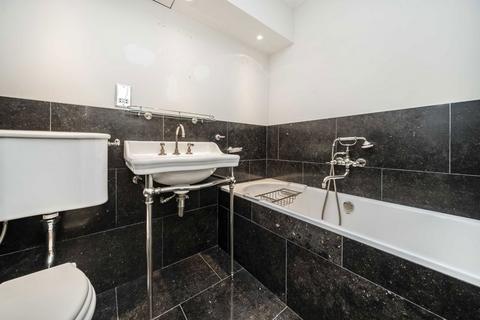 9 Monkwell Square, London, EC2Y 5BN