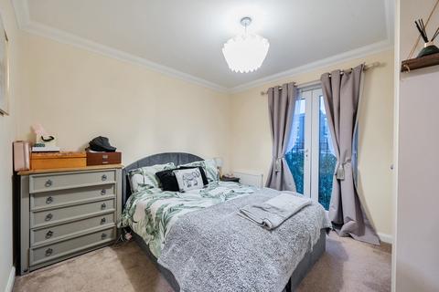 2 bedroom apartment for sale, George Williams Way, Colchester, Essex