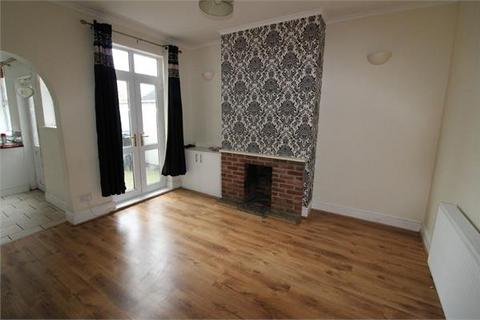 3 bedroom house to rent, New Street, Lutterworth