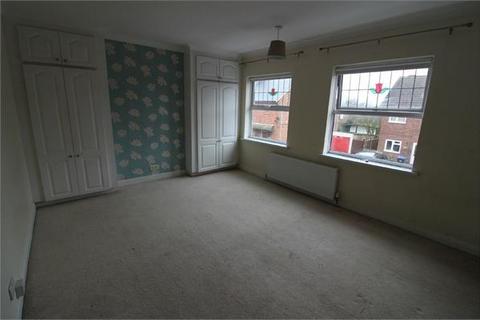 3 bedroom house to rent, New Street, Lutterworth