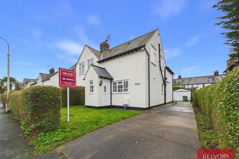 undefined, Ffordd Estyn, Wrexham, LL11