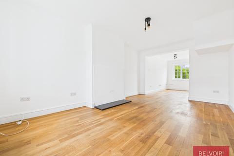 undefined, Ffordd Estyn, Wrexham, LL11