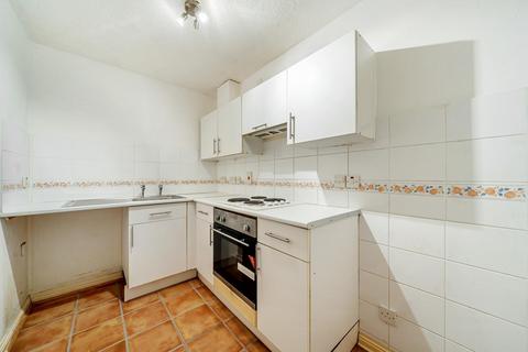 2 bedroom flat for sale, Rossetti Road, Bermondsey