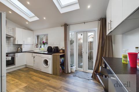 undefined, Estcourt Terrace, Headingley, Leeds, LS6