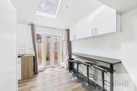 undefined, Estcourt Terrace, Headingley, Leeds, LS6