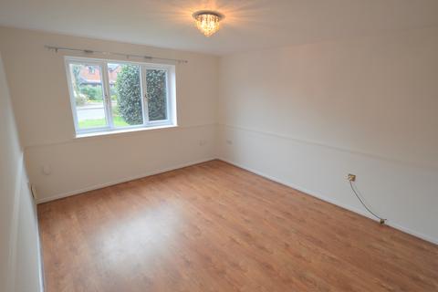 1 bedroom flat to rent, Portesham Gardens, Bournemouth BH9