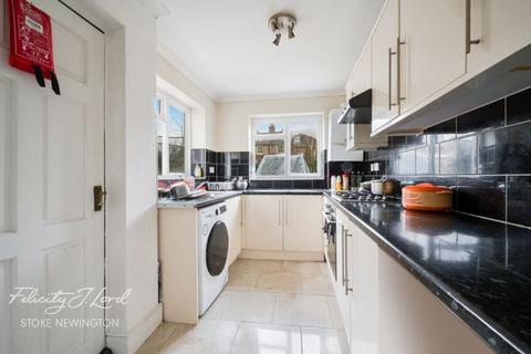 5 bedroom terraced house for sale, Durley Road, Stoke Newington. N16