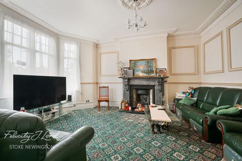 5 bedroom terraced house for sale, Durley Road, Stoke Newington. N16