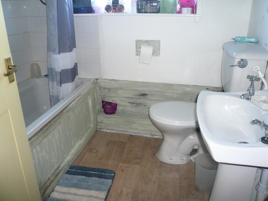 Bathroom/WC