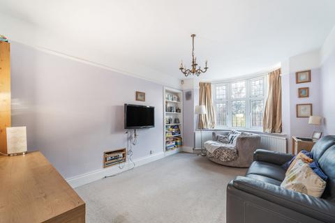 5 bedroom detached house for sale, Mole Road, Hersham, KT12