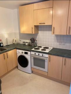 1 bedroom flat to rent, Cedar House, Melliss Avenue, Richmond