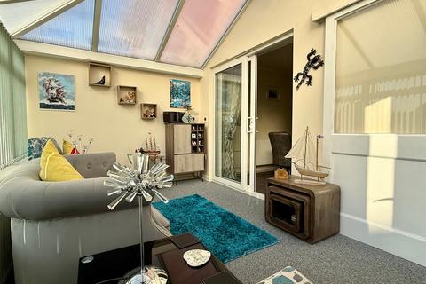 25 Coniston Walk, Hereford, HR4 9PP
