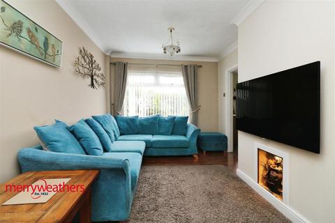 3 bedroom semi-detached house for sale, Grayson Road, Wingfield, Rotherham