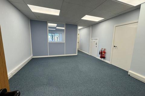 Office to rent, Ground Floor, F6 Fareham Heights, Standard Way, Fareham, PO16 8XT