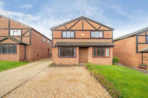 3 bedroom semi-detached house for sale, Rydes Hill Road, Chittys Common, Guildford, Surrey, GU2