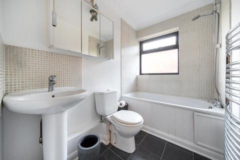 3 bedroom semi-detached house for sale, Rydes Hill Road, Chittys Common, Guildford, Surrey, GU2