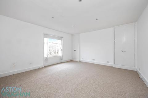 2 bedroom apartment to rent, Montpelier Crescent, Brighton BN1