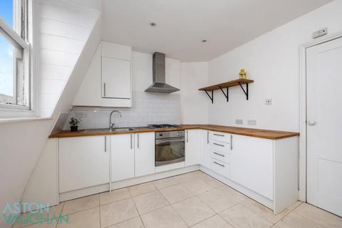 2 bedroom apartment to rent, Montpelier Crescent, Brighton BN1