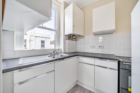 1 bedroom flat to rent, Catford Broadway, London, SE6 4SP