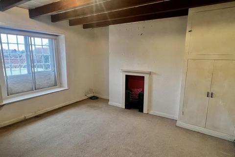 3 bedroom terraced house for sale, Dale End, Kirkbymoorside, York