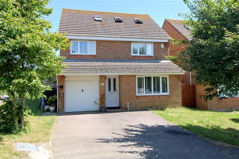 5 bedroom detached house for sale, Maple Leaf Close, Newhaven