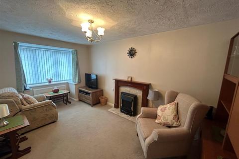 2 bedroom house for sale, Sourton Place, Daventry