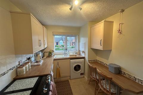 2 bedroom house for sale, Sourton Place, Daventry