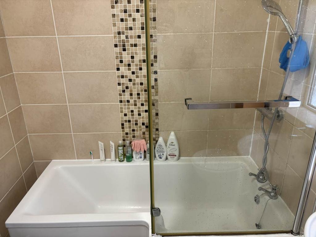 Bathroom (1)