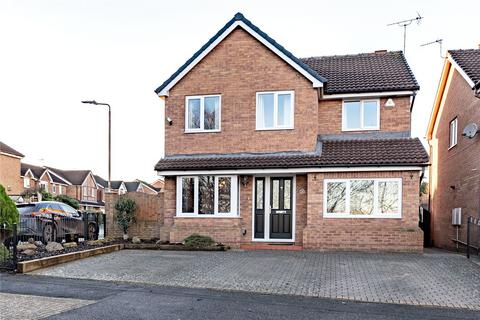 4 bedroom detached house for sale, Swinnow Green, Pudsey, West Yorkshire