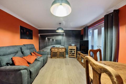 1 bedroom flat for sale, High Wycombe,  Buckinghamshire,  HP11