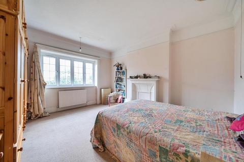 6 bedroom semi-detached house for sale, Finchley Road,  Hampstead,  NW3