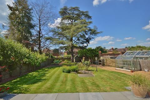 3 bedroom detached house for sale, Wycombe Road, Princes Risborough HP27