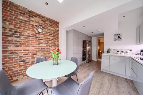 undefined, George Road, Guildford