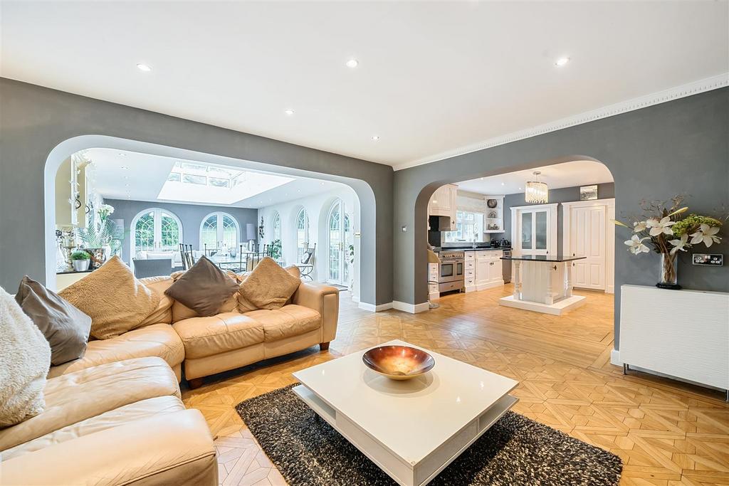 Kitchen/Family Room