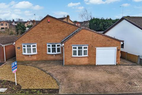 3 bedroom detached bungalow for sale, Thornhill Drive, Nuneaton CV11