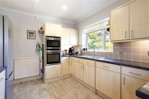 3 bedroom bungalow for sale, Amberley Close, Harpenden, Hertfordshire, AL5