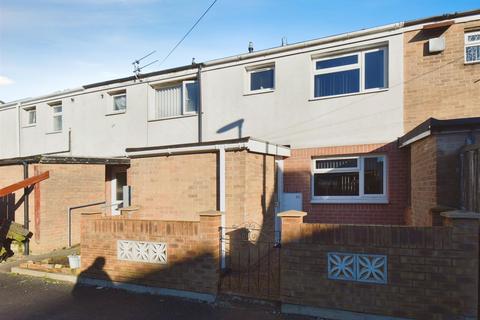 Saddleworth Close, Bransholme, Hull