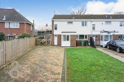 3 bedroom end of terrace house for sale, Crome Close, Diss