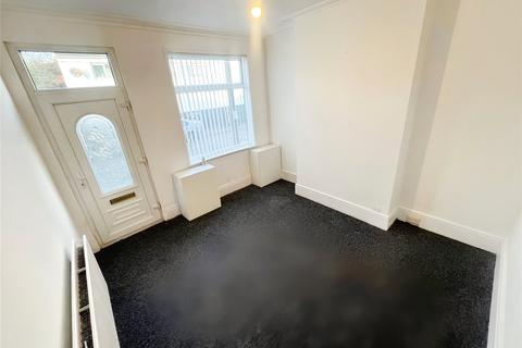 2 bedroom end of terrace house to rent, Greswold Street, West Bromwich, West Midlands, B71