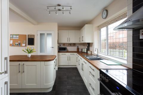 5 bedroom detached house for sale, Horseman Avenue, Copmanthorpe, YO23