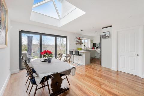 85 Thorndon Gardens, Epsom, KT19 0QD