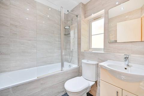 2 bedroom flat for sale, Beechwood Grove, Acton, London, W3