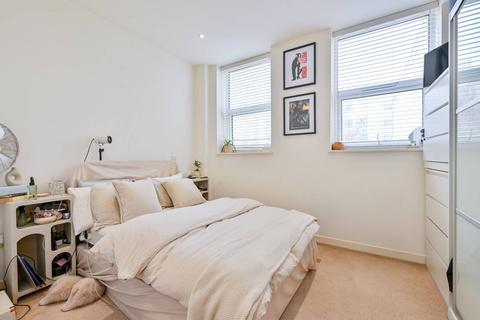 1 bedroom flat for sale, Bromyard Avenue, Acton, London, W3