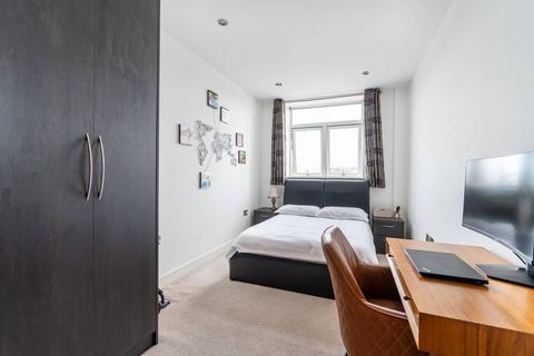 1 bedroom flat for sale, Research House, Perivale, Greenford, UB6