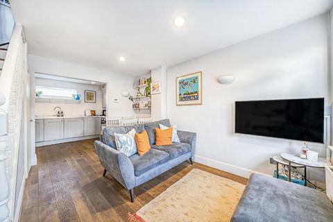 2 bedroom terraced house for sale, Robinson Road, Tooting