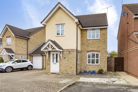 3 bedroom link detached house for sale, Carswell Gardens, Wickford, Essex, SS12