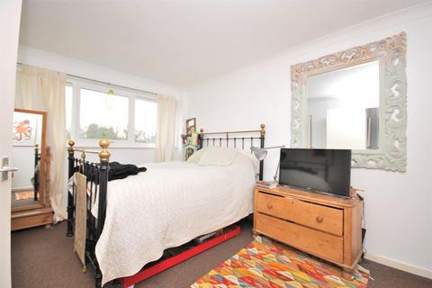 4 bedroom townhouse to rent, Half Moon Lane SE24