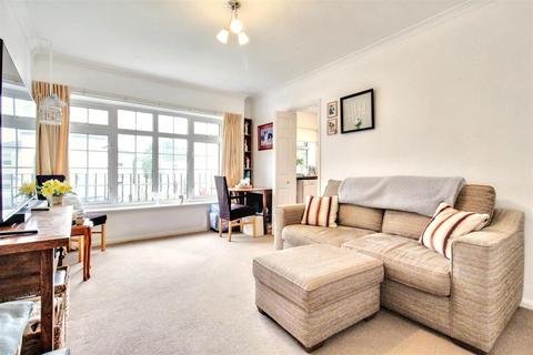 1 bedroom flat for sale, St. Botolphs Road, Worthing