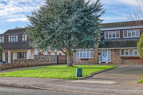 4 bedroom detached house for sale, Church Road, Ramsden Bellhouse, Billericay