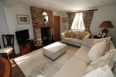 3 bedroom detached house for sale, The Street, Purleigh